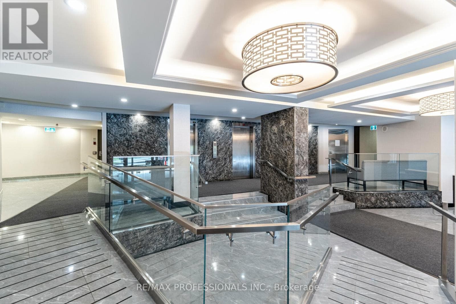 Single Family at 1907- 714 The West Mall, Toronto (Eringate-Centennial-West Deane), Ontario - Photo 3 - RE/MAX Garden City Realty