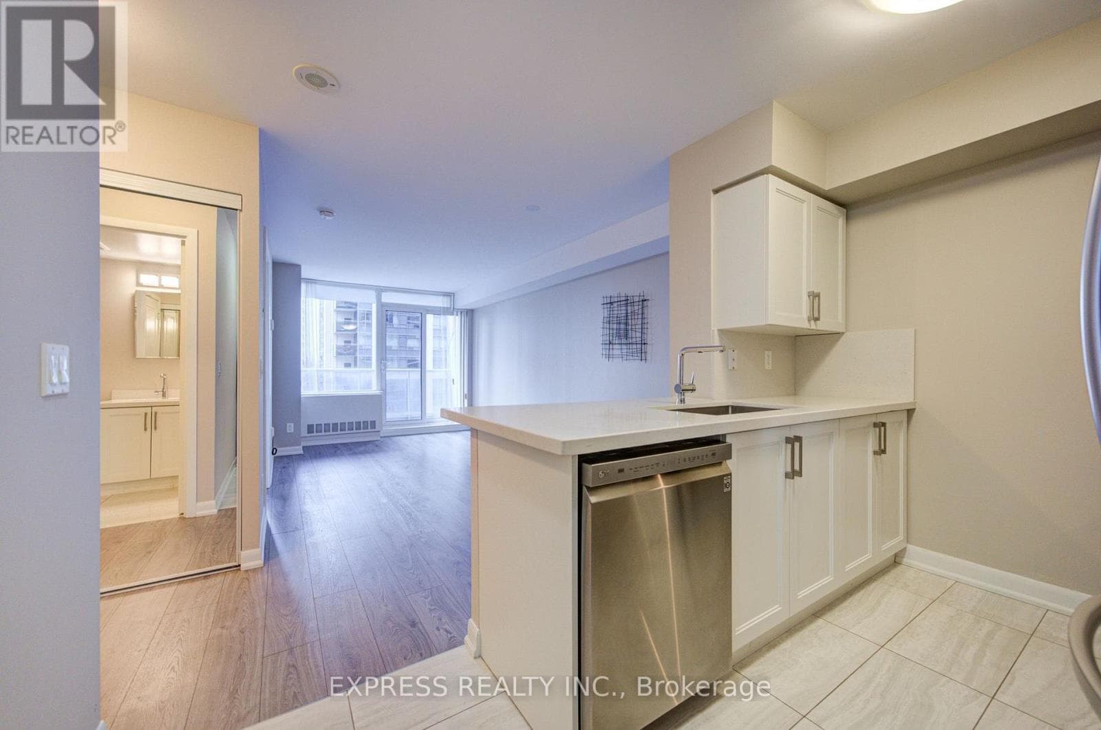 Single Family at 1005- 4978 Yonge Street, Toronto (Lansing-Westgate), Ontario - Photo 10 - RE/MAX Garden City Realty