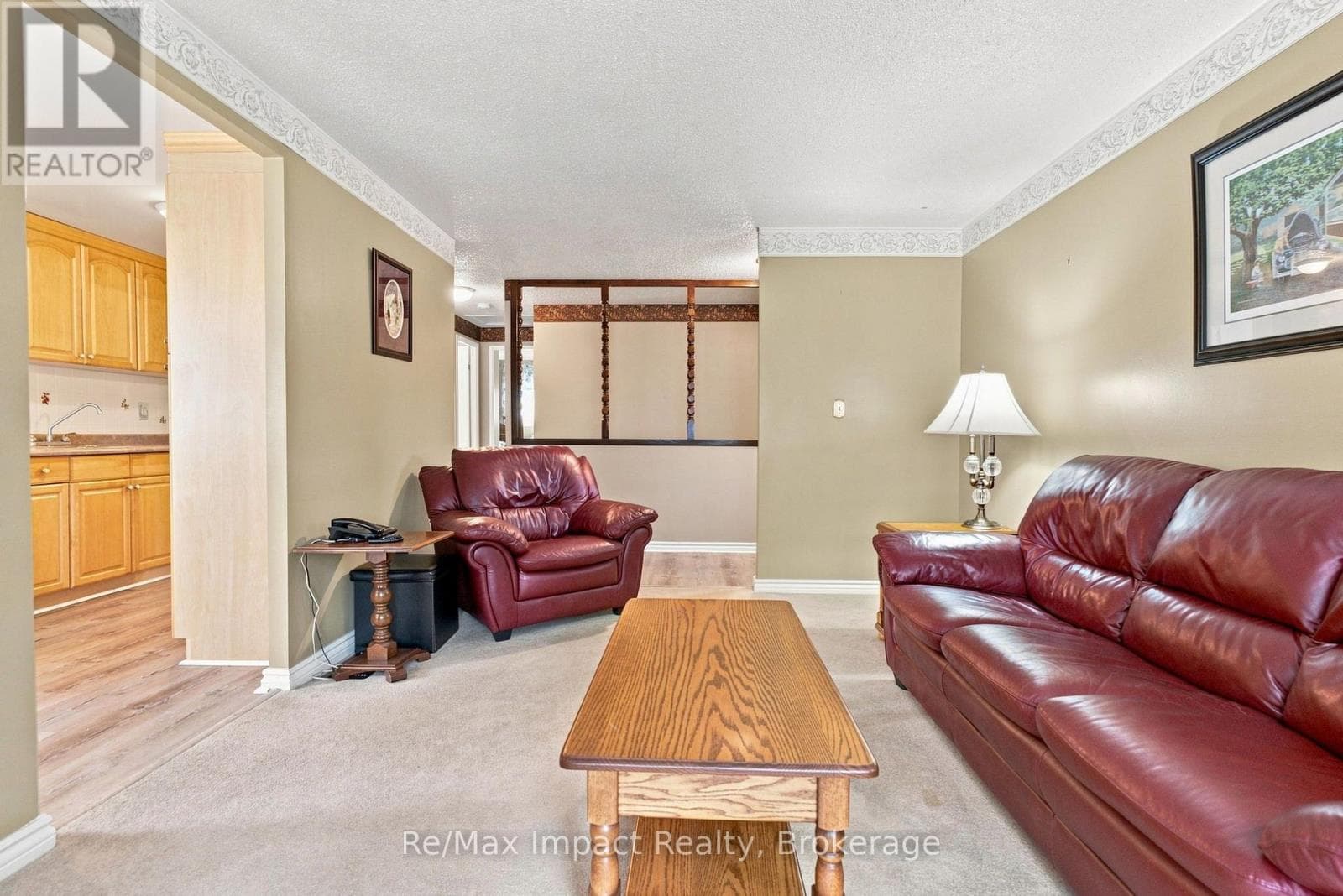 Single Family at 822 Southdown Street, Oshawa (Donevan), Ontario - Photo 9 - RE/MAX Garden City Realty