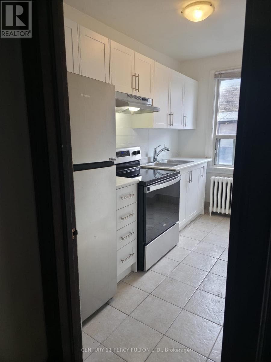 Single Family at 15- 35 Jane Street, Toronto (Runnymede-Bloor West Village), Ontario - Photo 3 - RE/MAX Garden City Realty