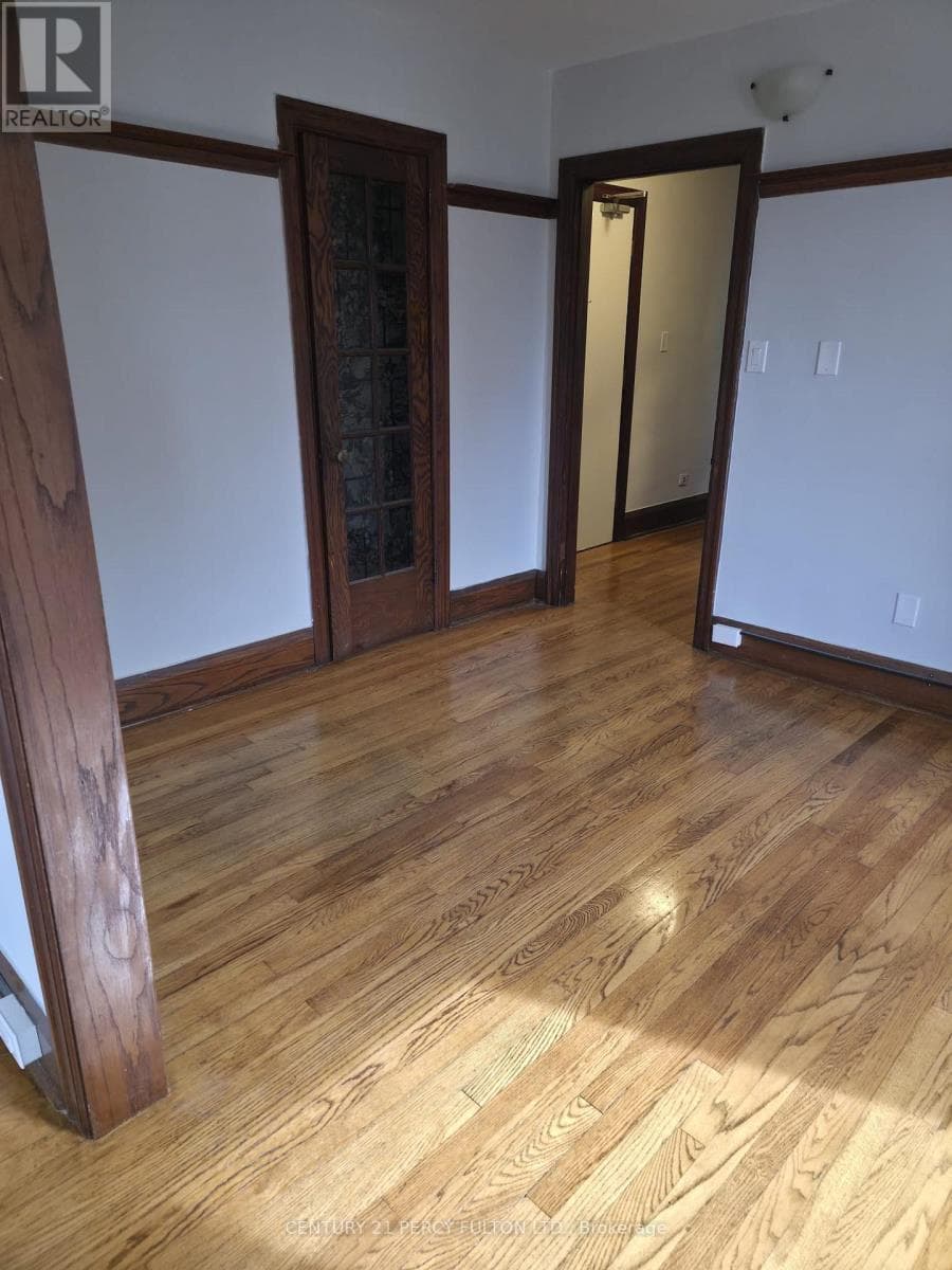 Single Family at 15- 35 Jane Street, Toronto (Runnymede-Bloor West Village), Ontario - Photo 6 - RE/MAX Garden City Realty