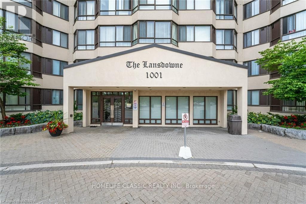 Single Family at 617- 1001 Cedarglen Gate, Mississauga (Erindale), Ontario - Photo 2 - RE/MAX Garden City Realty