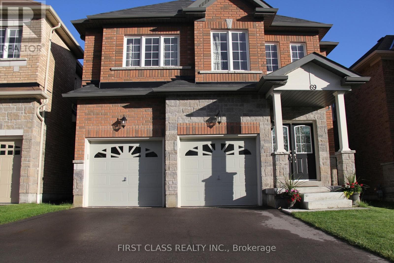 69 Promenade Drive