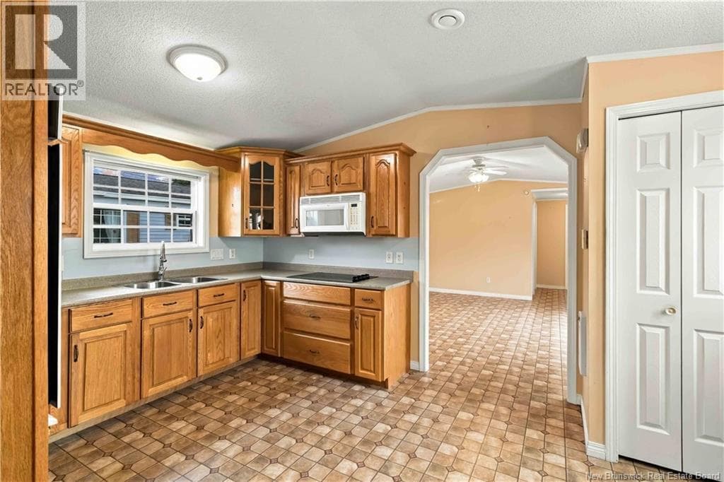 Single Family at , Lincoln, New Brunswick - Photo 3 - RE/MAX Garden City Realty