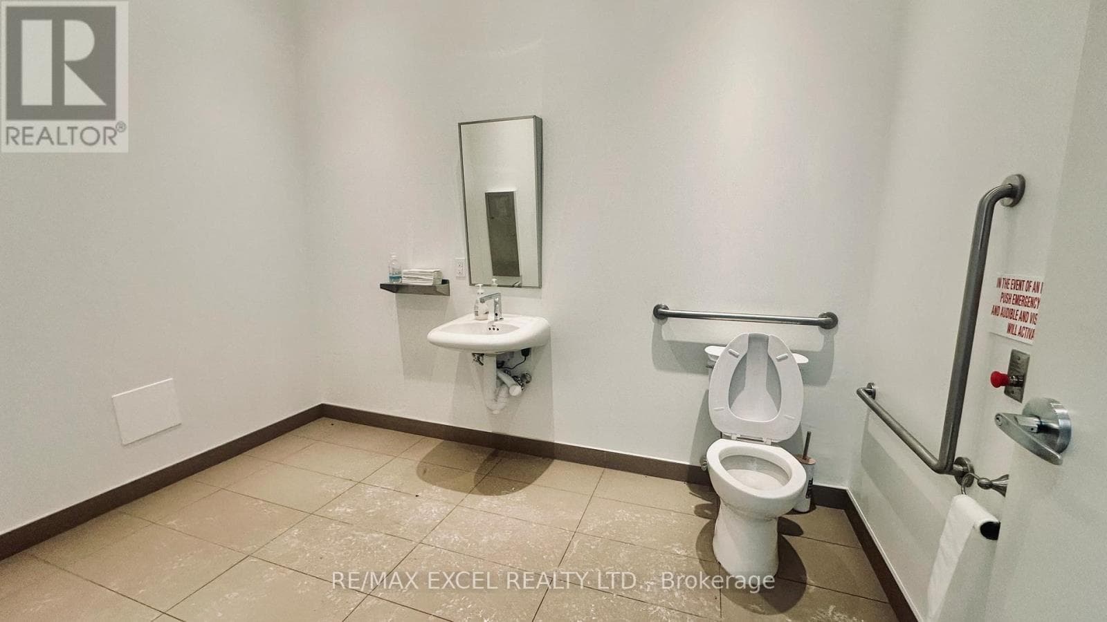 Retail at 12- 4679 Kingston Road, Toronto (West Hill), Ontario - Photo 7 - RE/MAX Garden City Realty