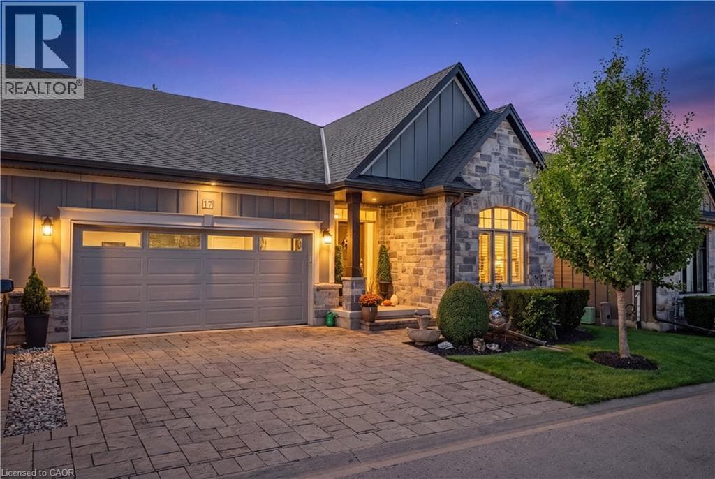 17 RIDGEVIEW Crescent