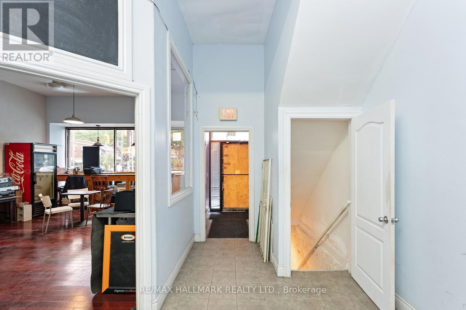 Retail at 534 Annette Street, Toronto (Runnymede-Bloor West Village), Ontario - Photo 4 - RE/MAX Garden City Realty