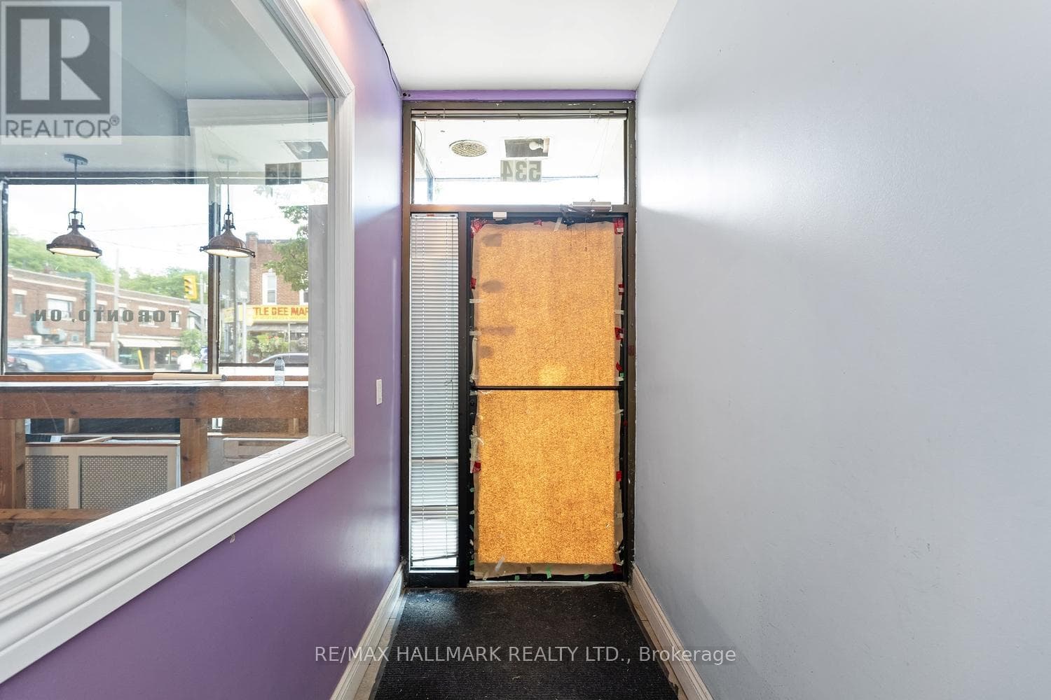 Retail at 534 Annette Street, Toronto (Runnymede-Bloor West Village), Ontario - Photo 5 - RE/MAX Garden City Realty