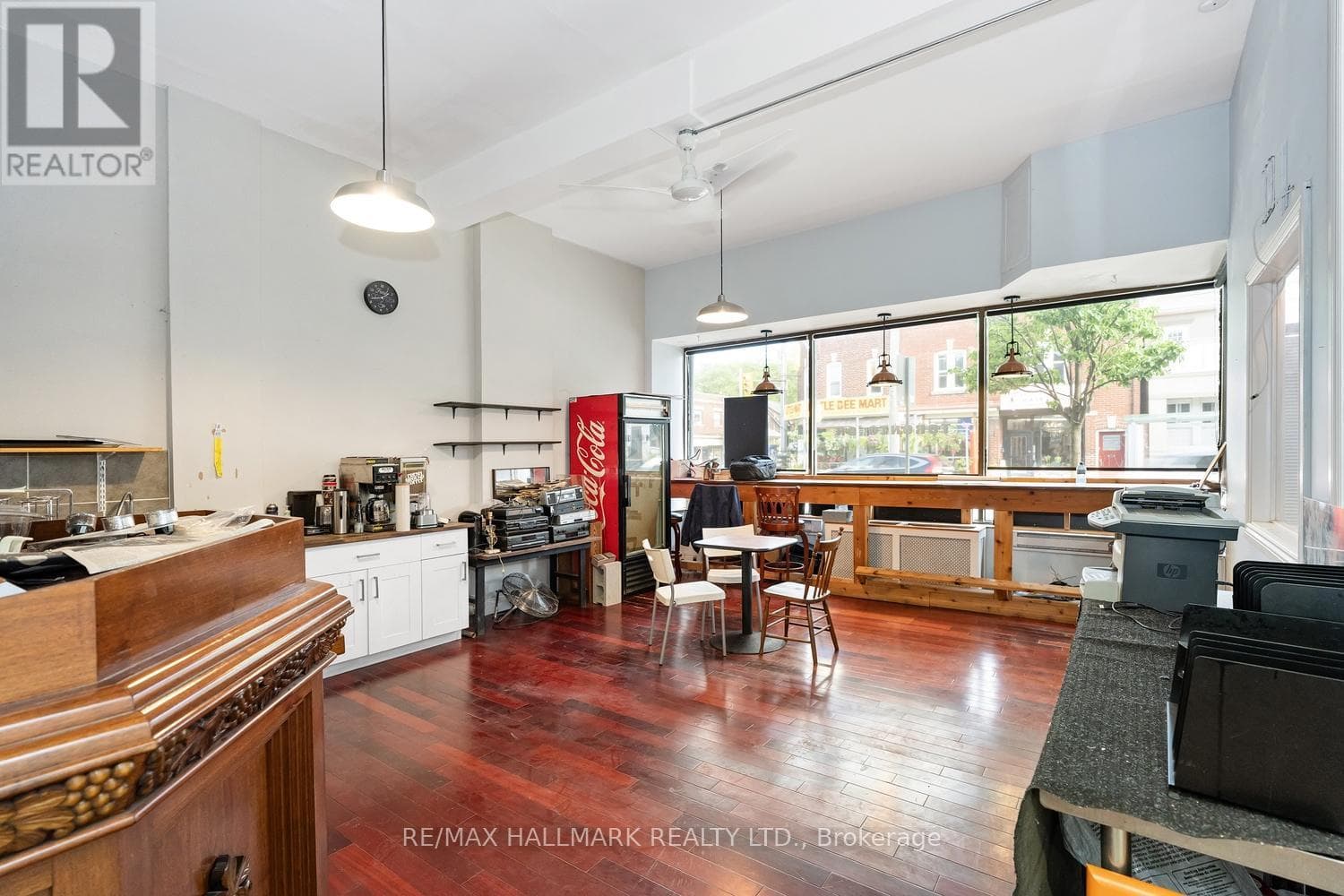Retail at 534 Annette Street, Toronto (Runnymede-Bloor West Village), Ontario - Photo 6 - RE/MAX Garden City Realty
