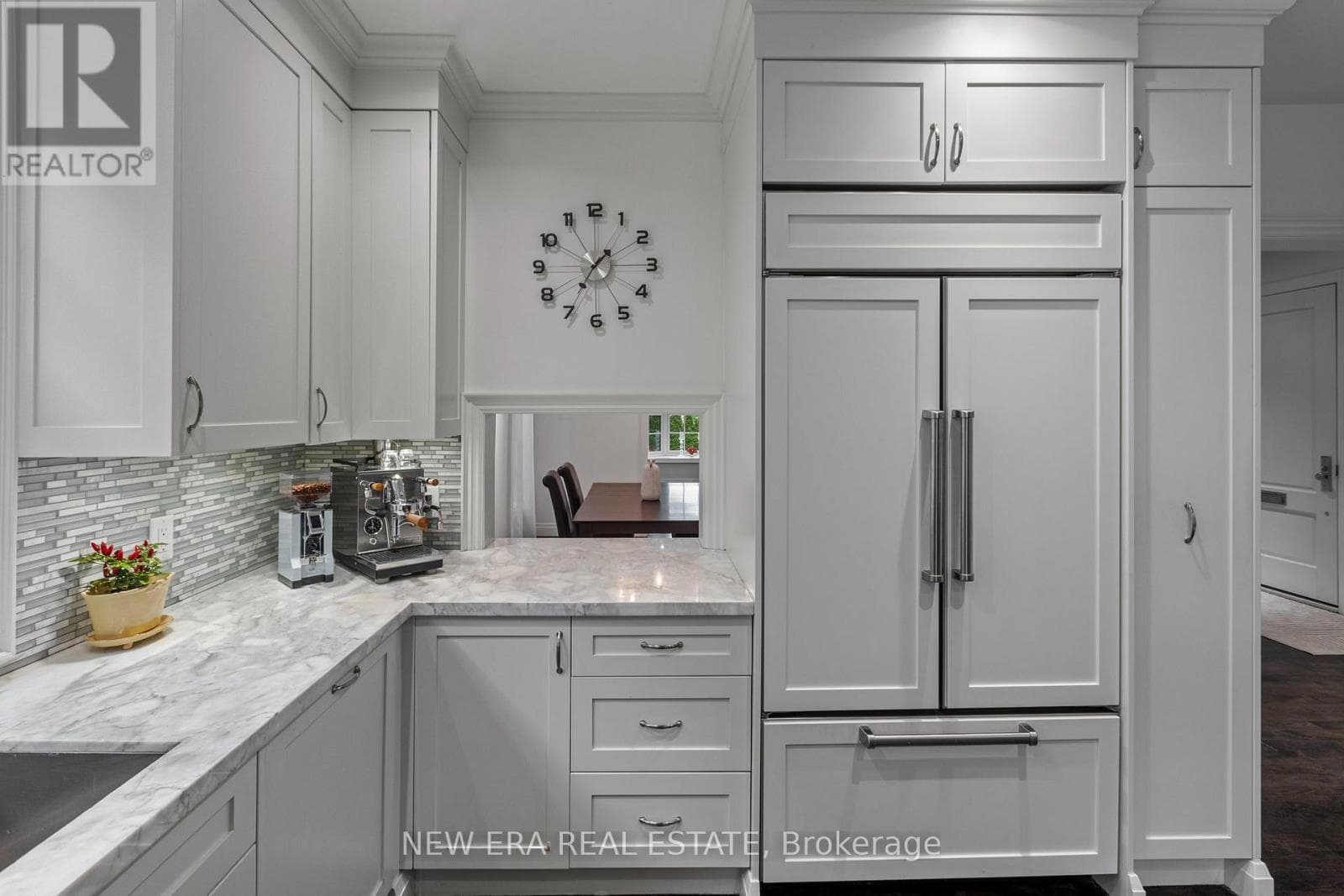 Single Family at 171 Glengrove Avenue, Toronto (Lawrence Park South), Ontario - Photo 9 - RE/MAX Garden City Realty