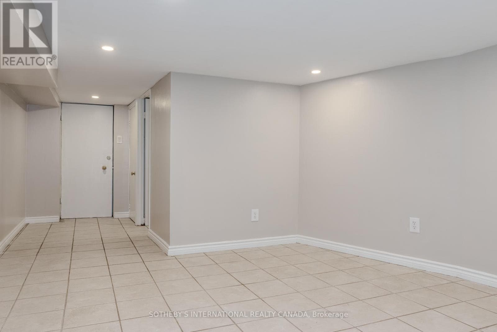Single Family at Bsmt- 15 Indian Road Crescent, Toronto (High Park North), Ontario - Photo 8 - RE/MAX Garden City Realty