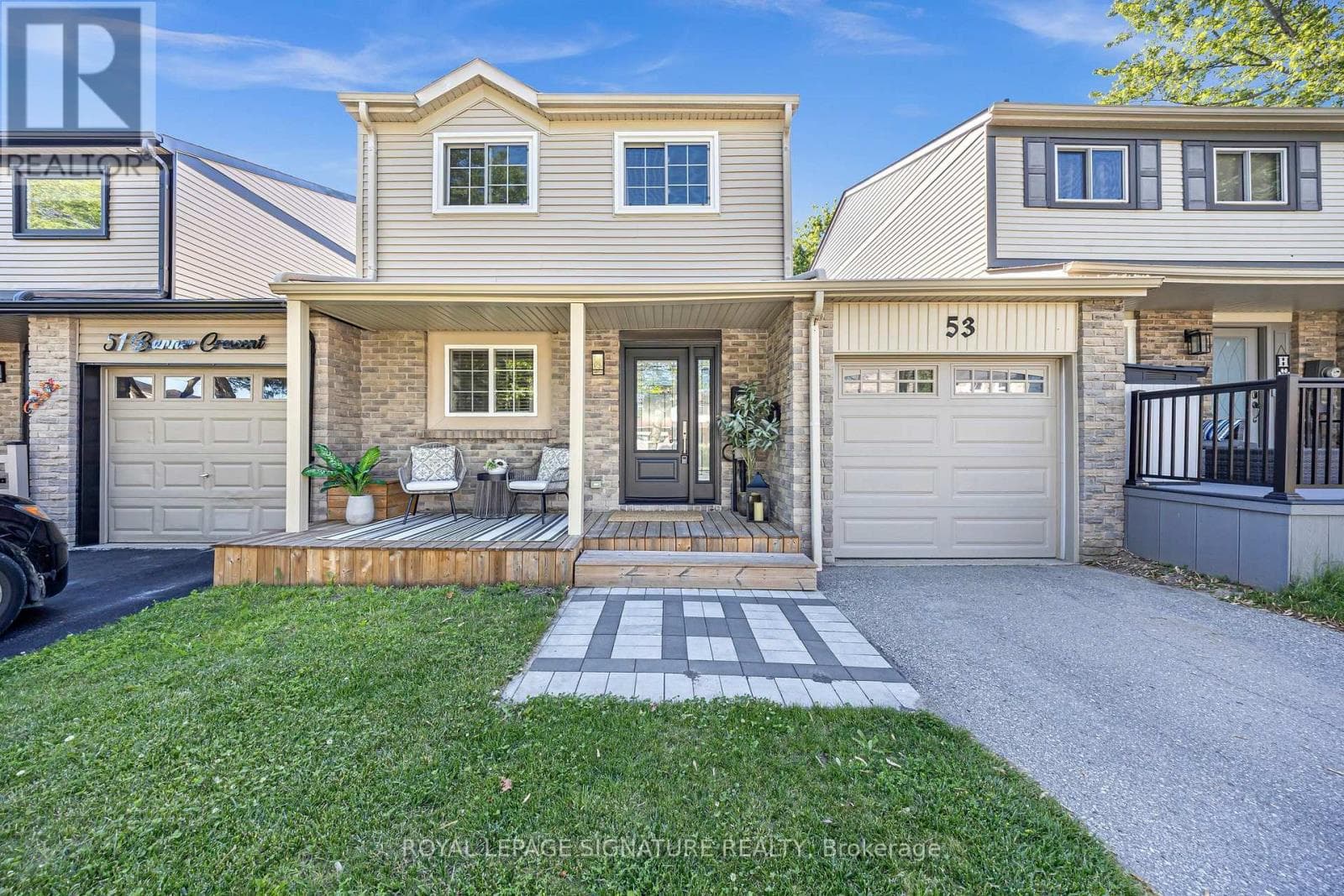 53 Banner Crescent