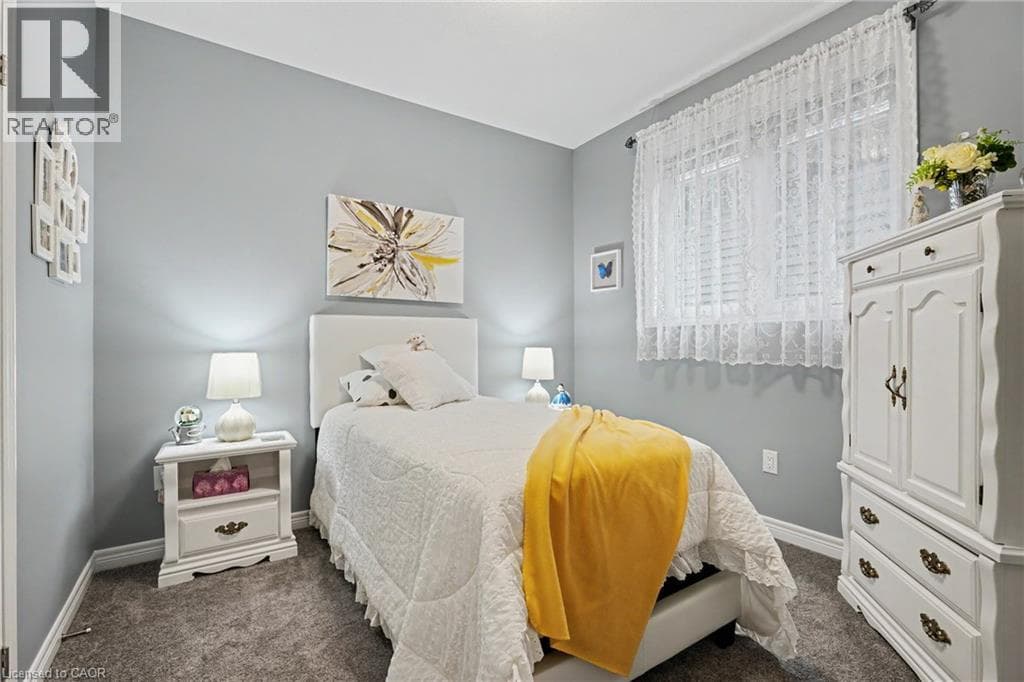 Single Family at 49 CAMPBELL Street, Thorold, Ontario - Photo 9 - RE/MAX Garden City Realty