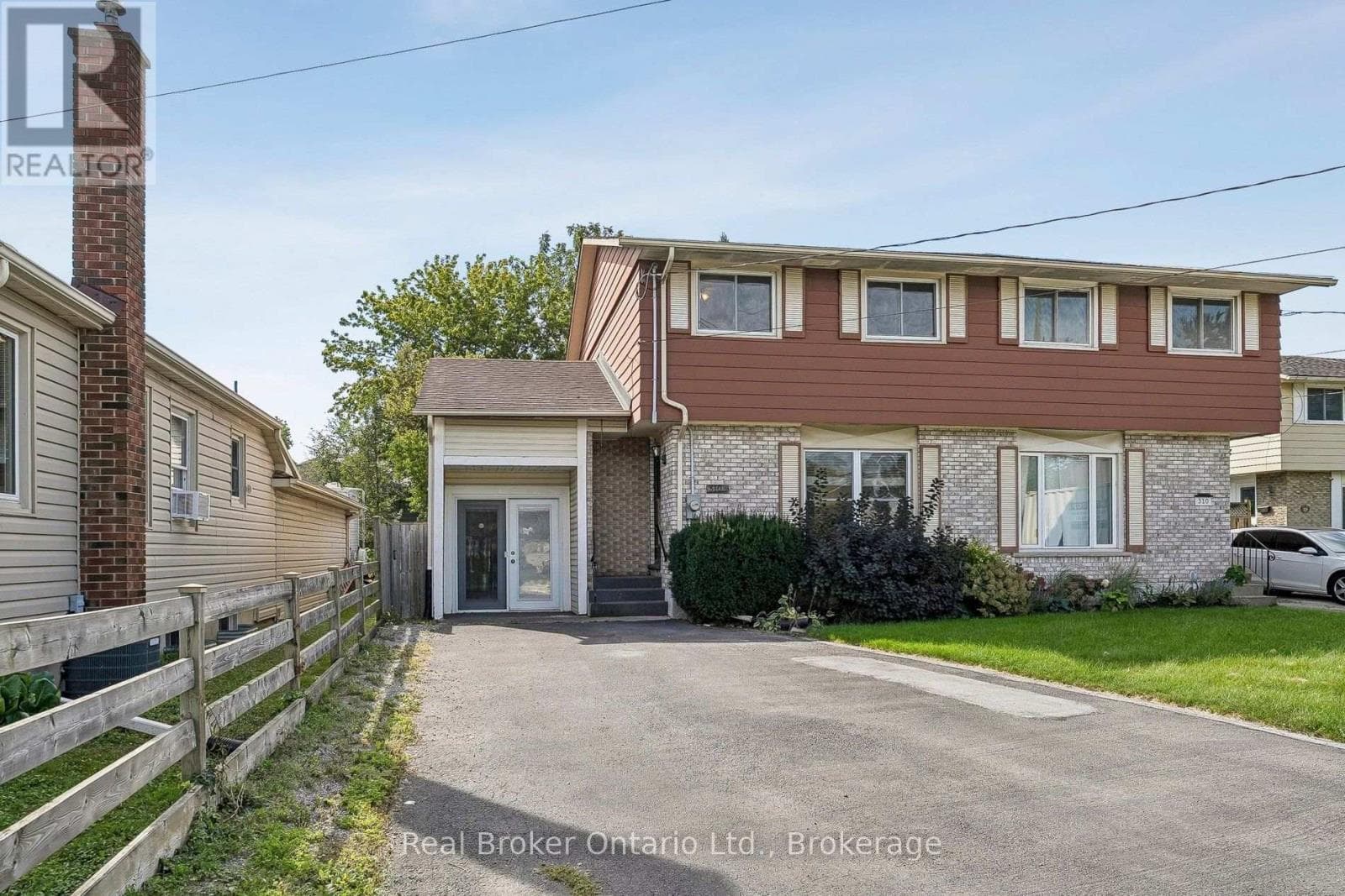 1/2- 310 Linwell Road