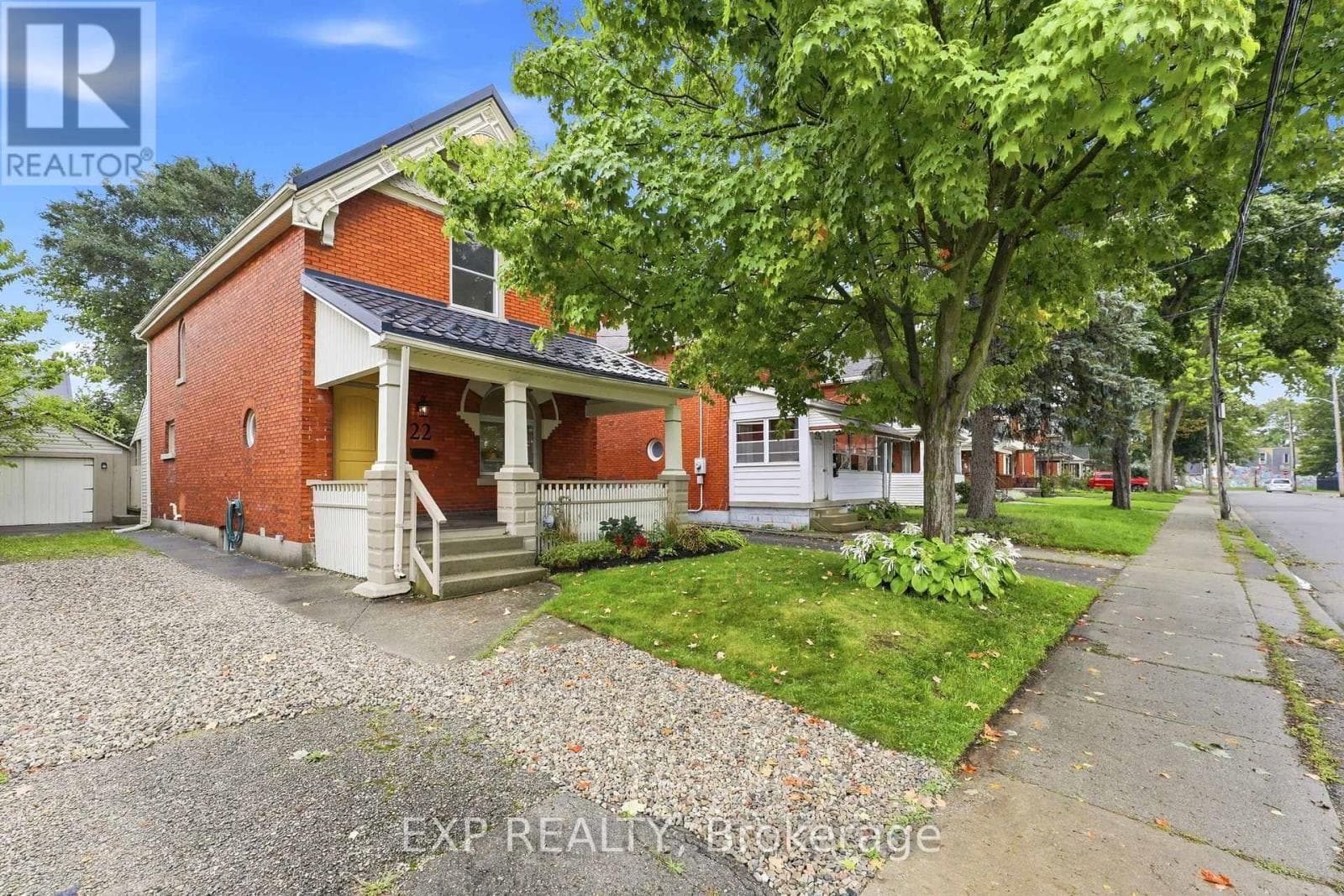 Single Family at 22 Hyatt Avenue, London East (East L), Ontario - Photo 2 - RE/MAX Garden City Realty