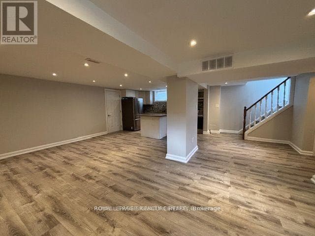 Single Family at Lower- 40 Summerfield Crescent, Toronto (Eringate-Centennial-West Deane), Ontario - Photo 7 - RE/MAX Garden City Realty