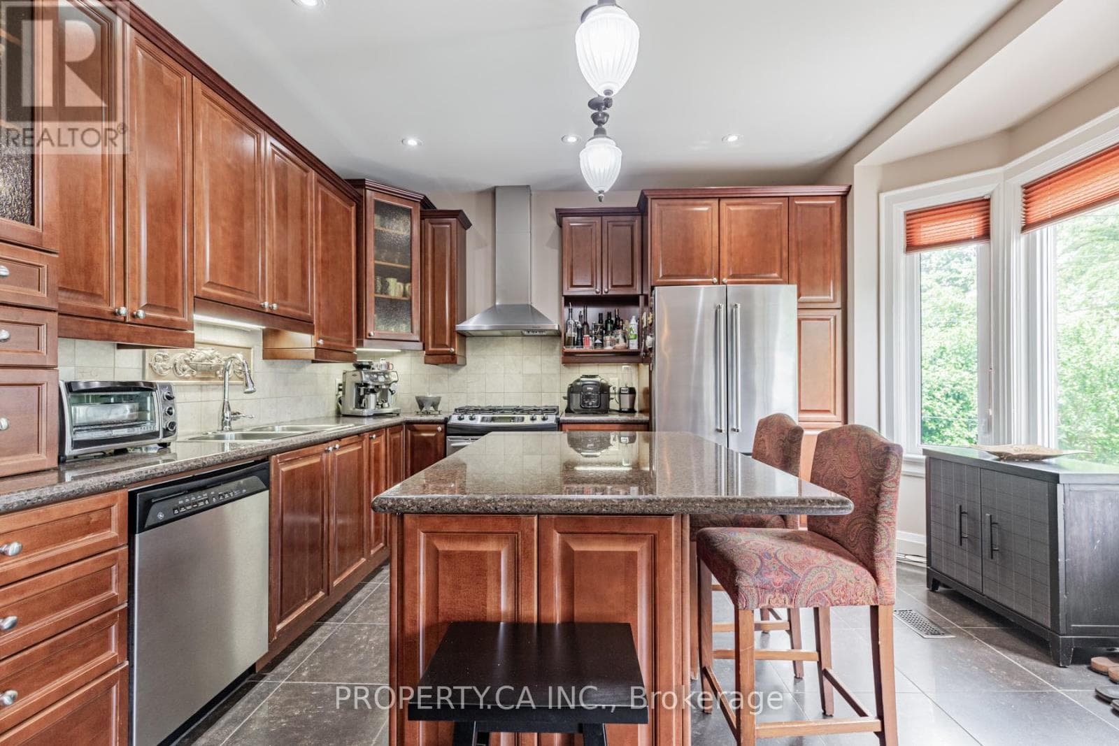 Single Family at Upper- 131 Gillard Avenue, Toronto (Greenwood-Coxwell), Ontario - Photo 5 - RE/MAX Garden City Realty