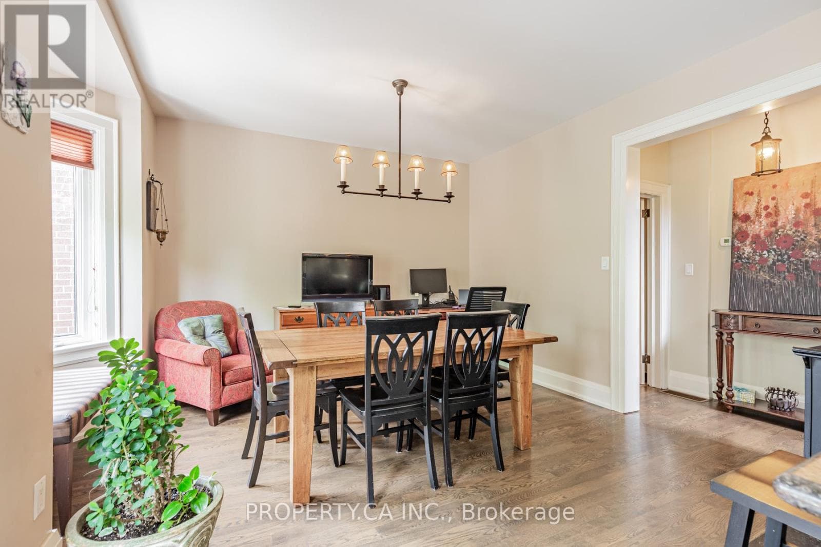 Single Family at Upper- 131 Gillard Avenue, Toronto (Greenwood-Coxwell), Ontario - Photo 6 - RE/MAX Garden City Realty