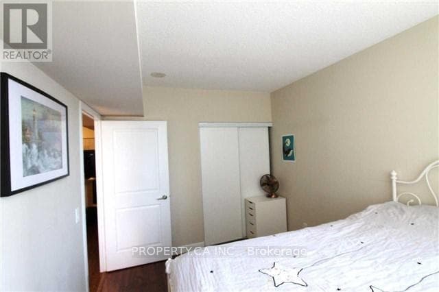 Single Family at 4978 Yonge Street, Toronto (Lansing-Westgate), Ontario - Photo 6 - RE/MAX Garden City Realty