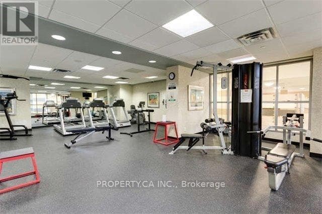 Single Family at 4978 Yonge Street, Toronto (Lansing-Westgate), Ontario - Photo 8 - RE/MAX Garden City Realty