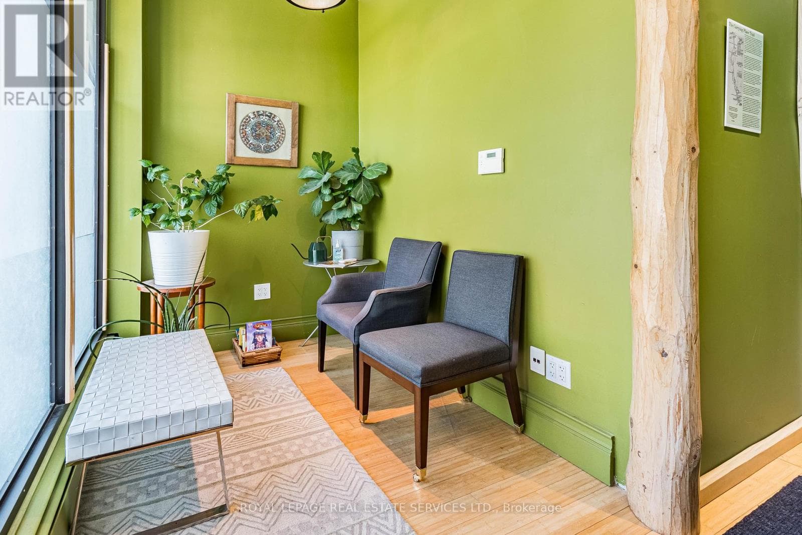 Retail at 357 Jane Street, Toronto (Runnymede-Bloor West Village), Ontario - Photo 5 - RE/MAX Garden City Realty