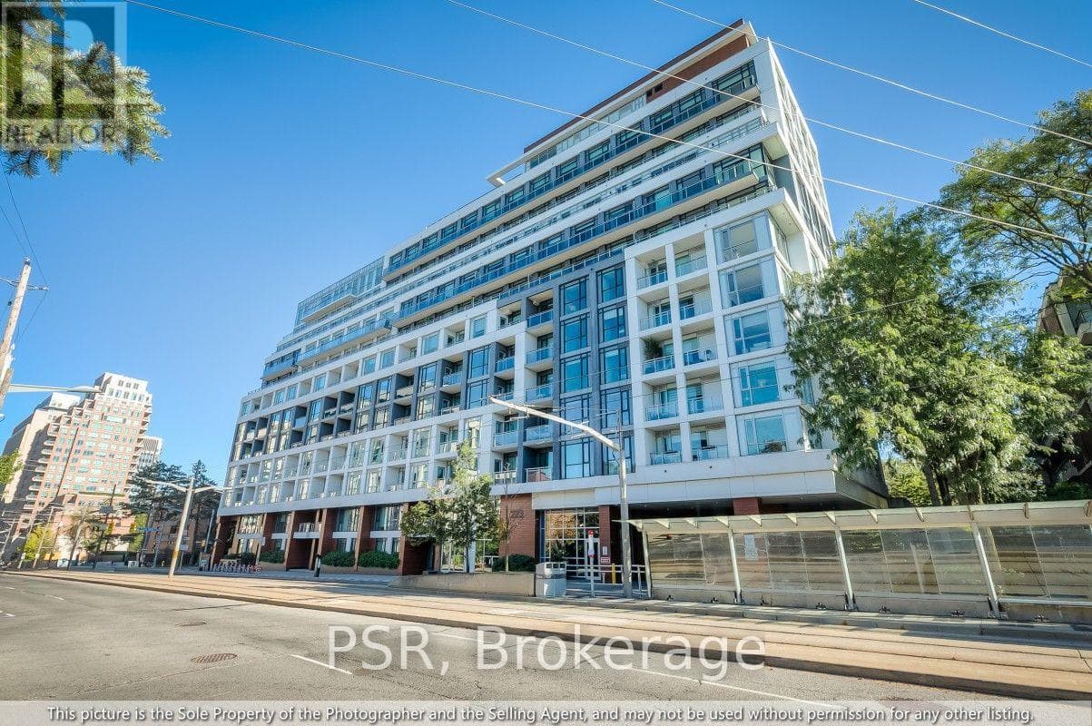 605- 223 St Clair Avenue
