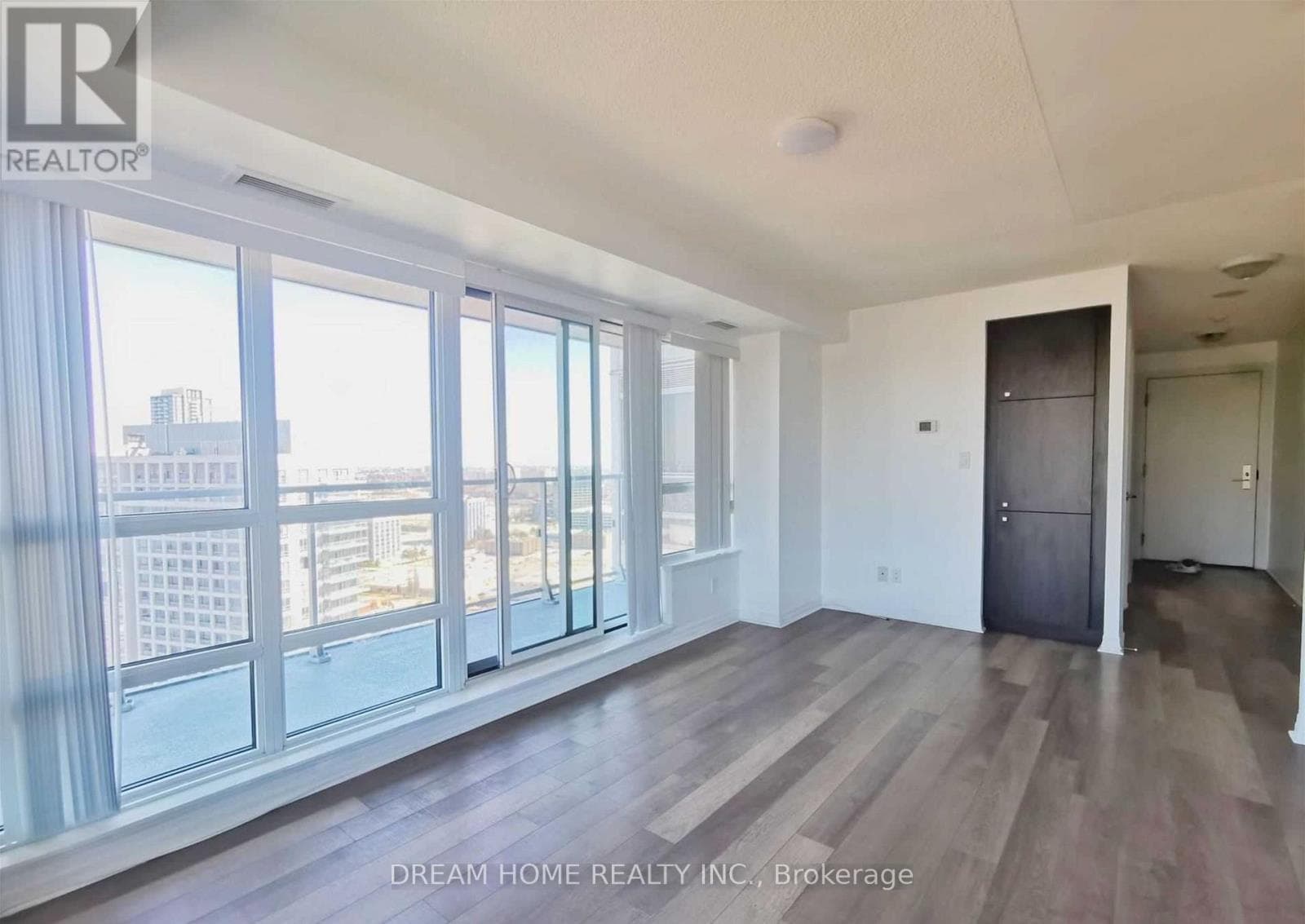 Single Family at , , ON - Photo 8 - RE/MAX Garden City Realty