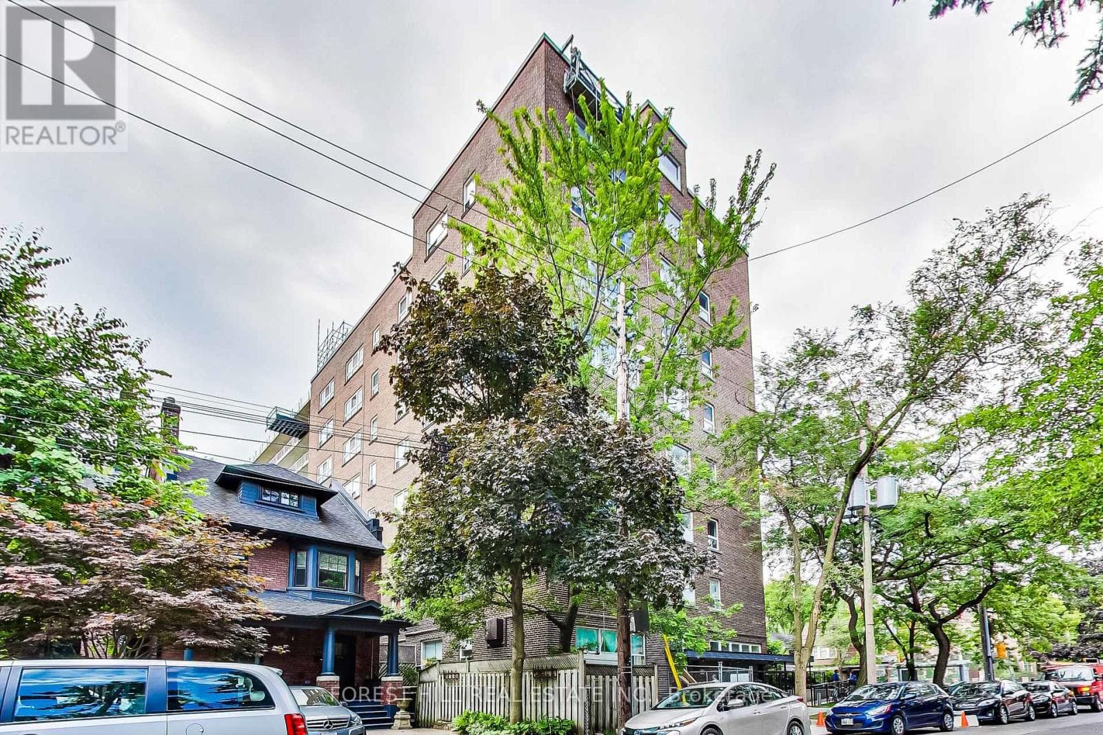 Multi-family at 501- 291 Avenue Road, Toronto (Yonge-St. Clair), Ontario - Photo 3 - RE/MAX Garden City Realty