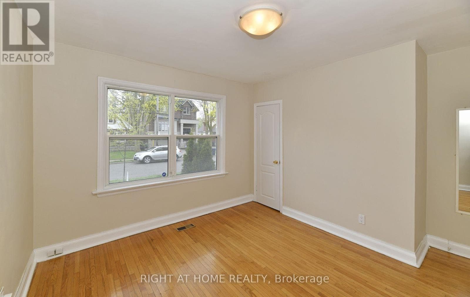 Single Family at 234 Poyntz Avenue, Toronto (Lansing-Westgate), Ontario - Photo 10 - RE/MAX Garden City Realty