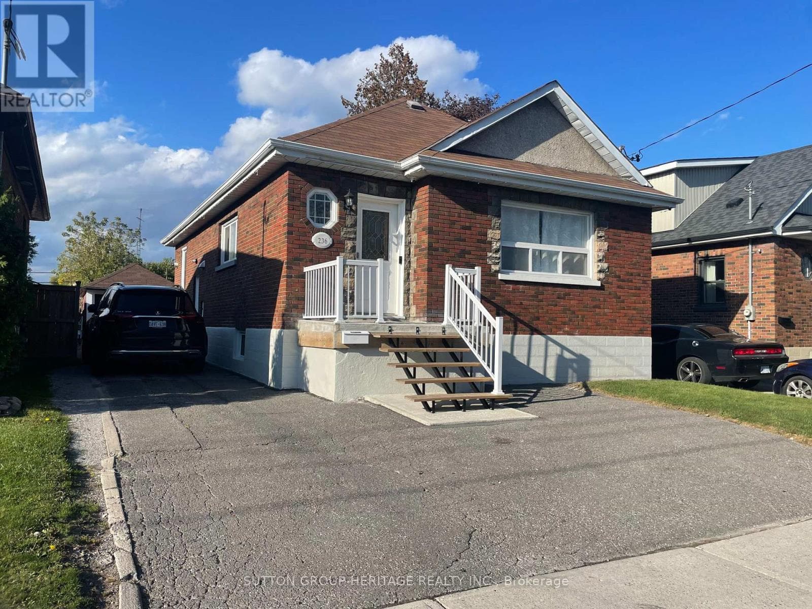 236 Mcnaughton Avenue