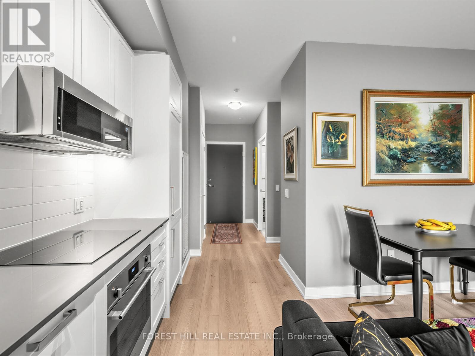 703- 250 Lawrence Avenue