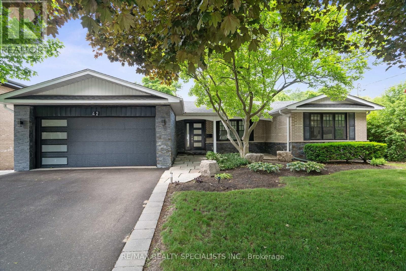 42 Heathview Avenue