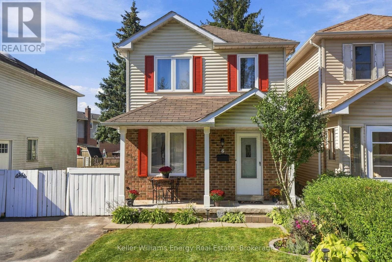 6 Overbank Drive