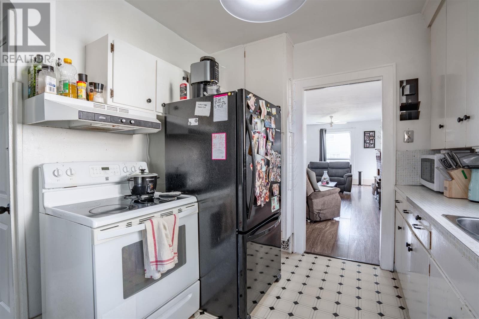 Single Family at , Sault Ste Marie, Ontario - Photo 8 - RE/MAX Garden City Realty