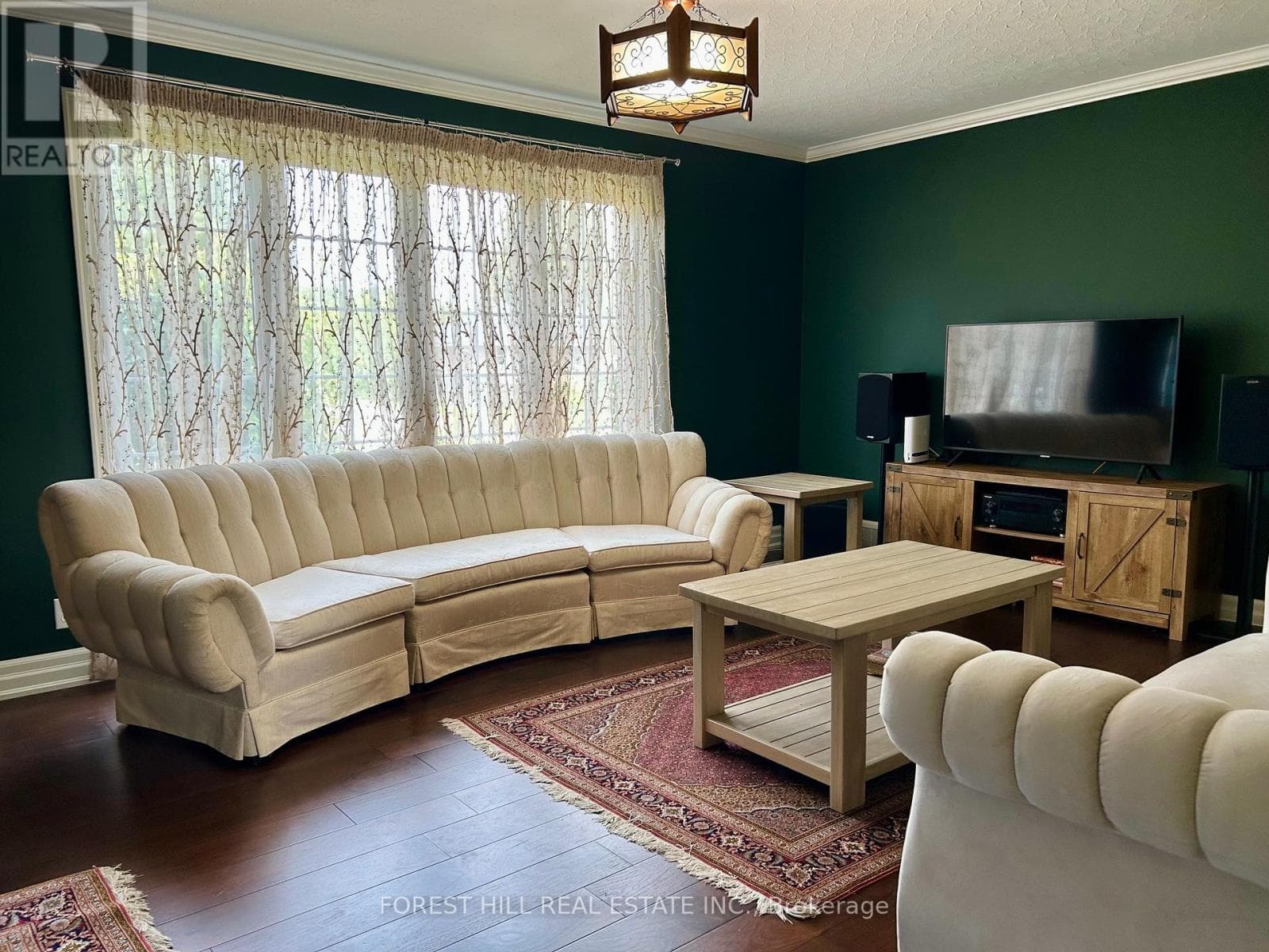 Single Family at 99 Switzer Drive, Oshawa (Centennial), Ontario - Photo 3 - RE/MAX Garden City Realty