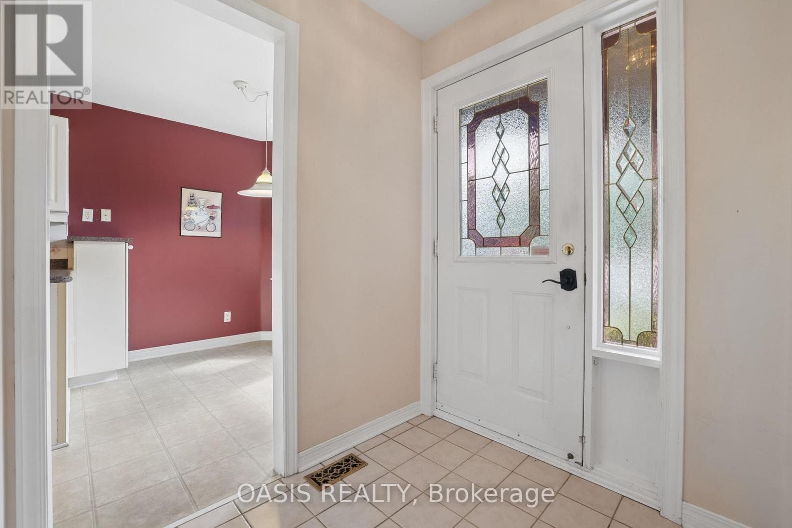 Single Family at 63 Bunting Lane, Ottawa, Ontario - Photo 2 - RE/MAX Garden City Realty
