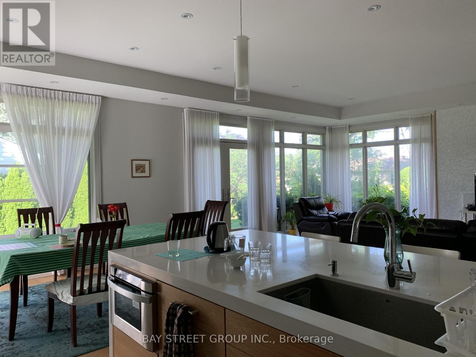 Single Family at 6 Bemersyde Drive, Toronto (Princess-Rosethorn), Ontario - Photo 3 - RE/MAX Garden City Realty