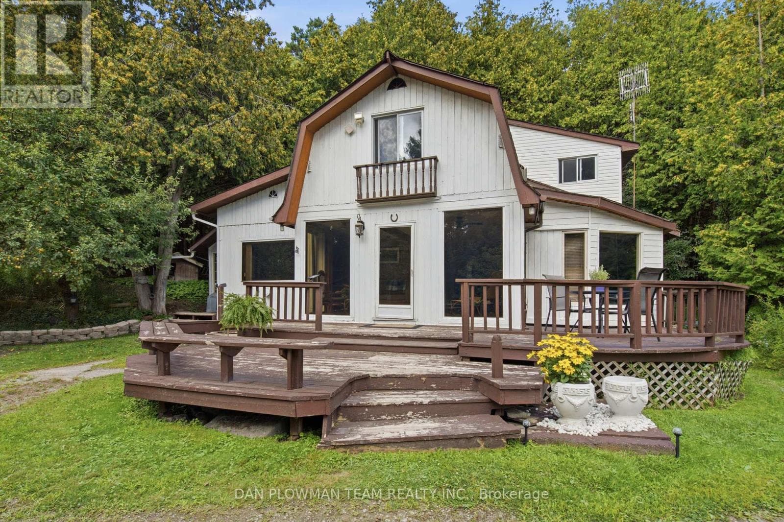 Single Family at 6458 Gibbs Road, Clarington, Ontario - Photo 4 - RE/MAX Garden City Realty