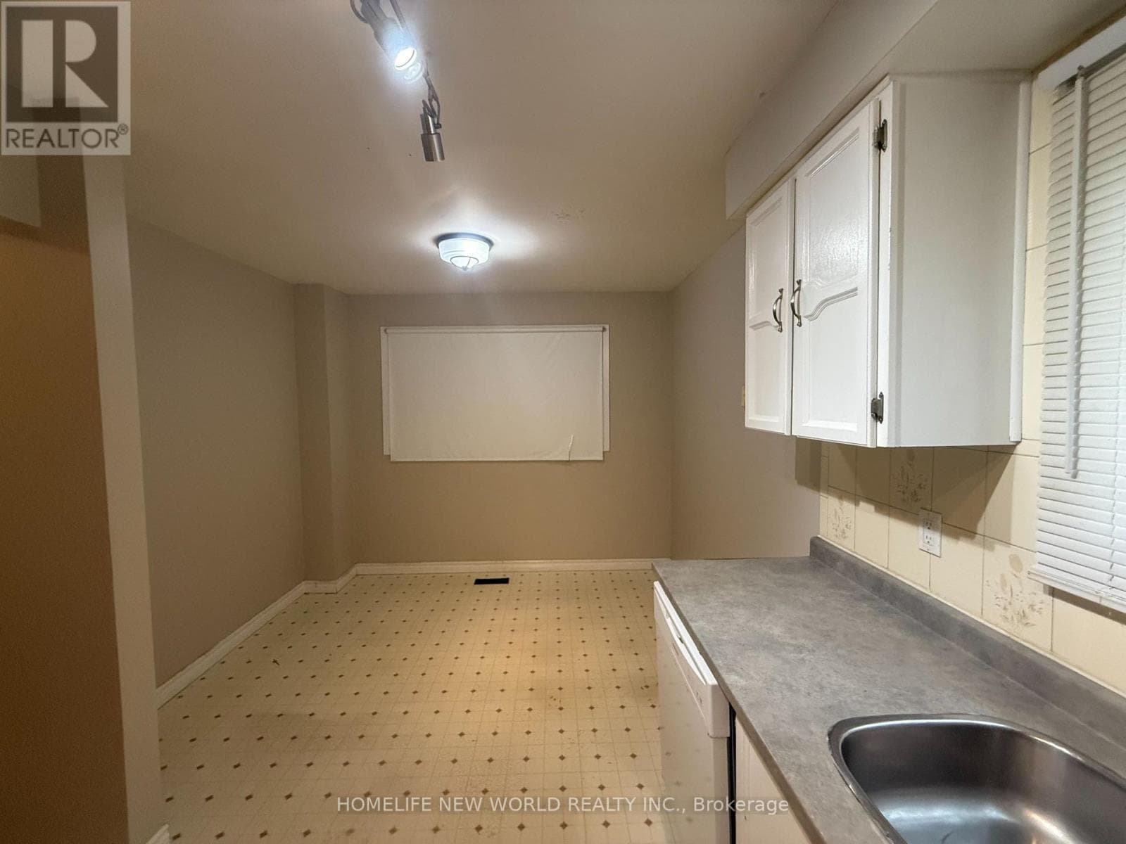 Single Family at 12 Jacob Drive, Whitby (Lynde Creek), Ontario - Photo 4 - RE/MAX Garden City Realty