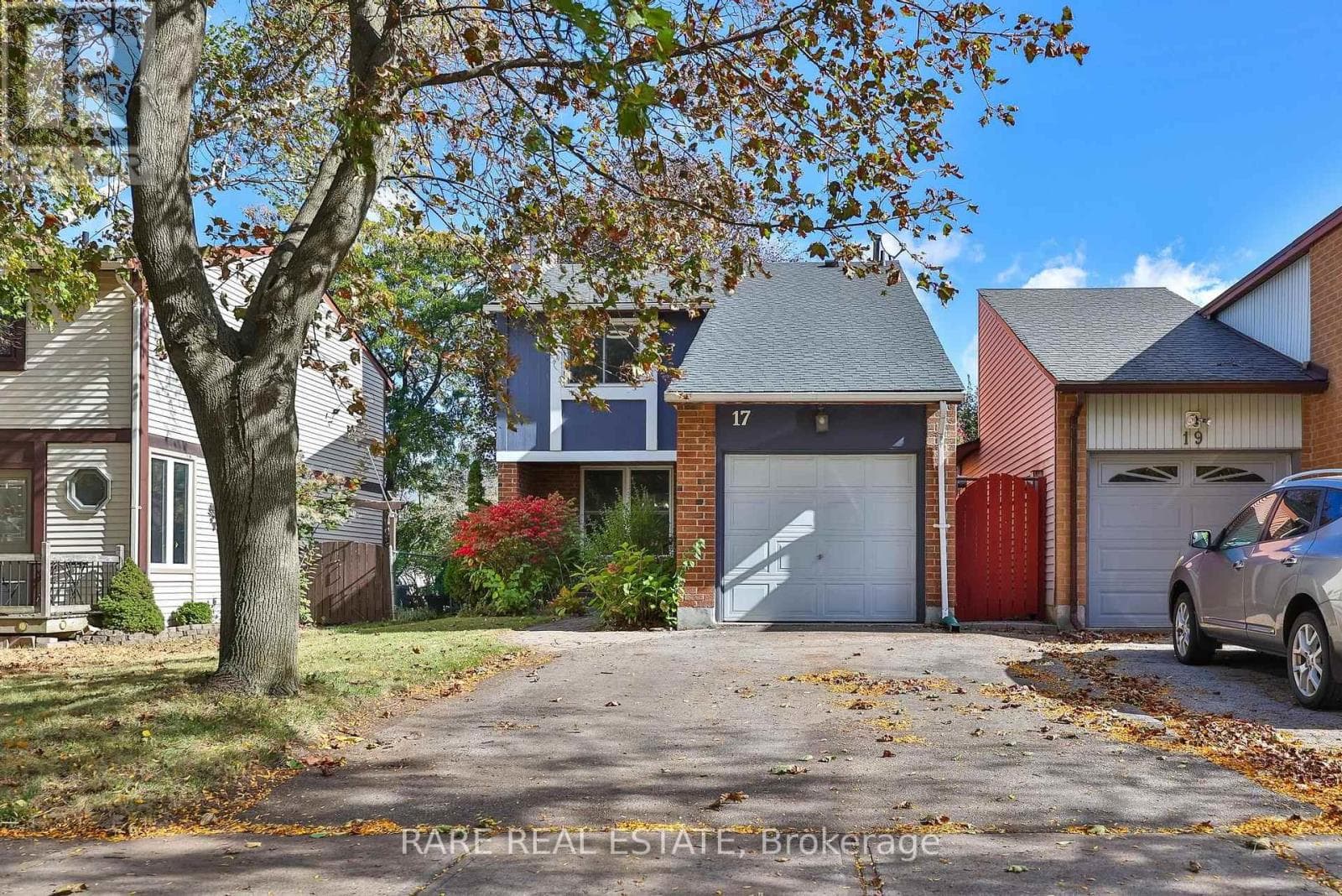 17 Glaceport Avenue