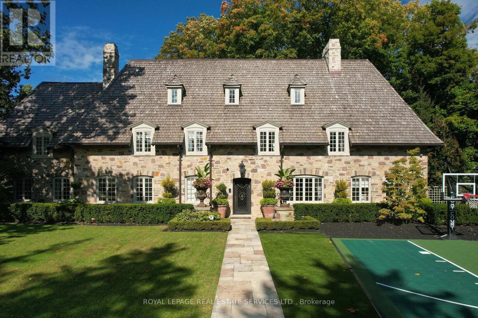 Single Family at 108 Sandringham Drive, Toronto (Lansing-Westgate), Ontario - Photo 3 - RE/MAX Garden City Realty