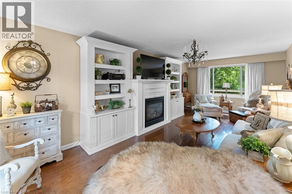 Single Family at 43 STELLA Street, Pelham, Ontario - Photo 8 - RE/MAX Garden City Realty