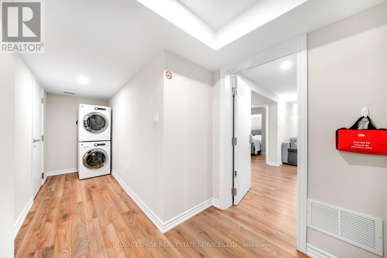 Single Family at Bsmt Apt 2- 16 Embers Drive, Toronto (Eringate-Centennial-West Deane), Ontario - Photo 4 - RE/MAX Garden City Realty