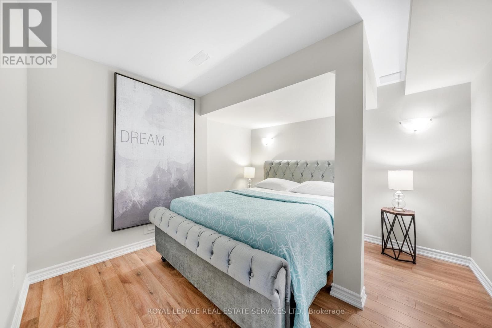 Single Family at Bsmt Apt 2- 16 Embers Drive, Toronto (Eringate-Centennial-West Deane), Ontario - Photo 7 - RE/MAX Garden City Realty