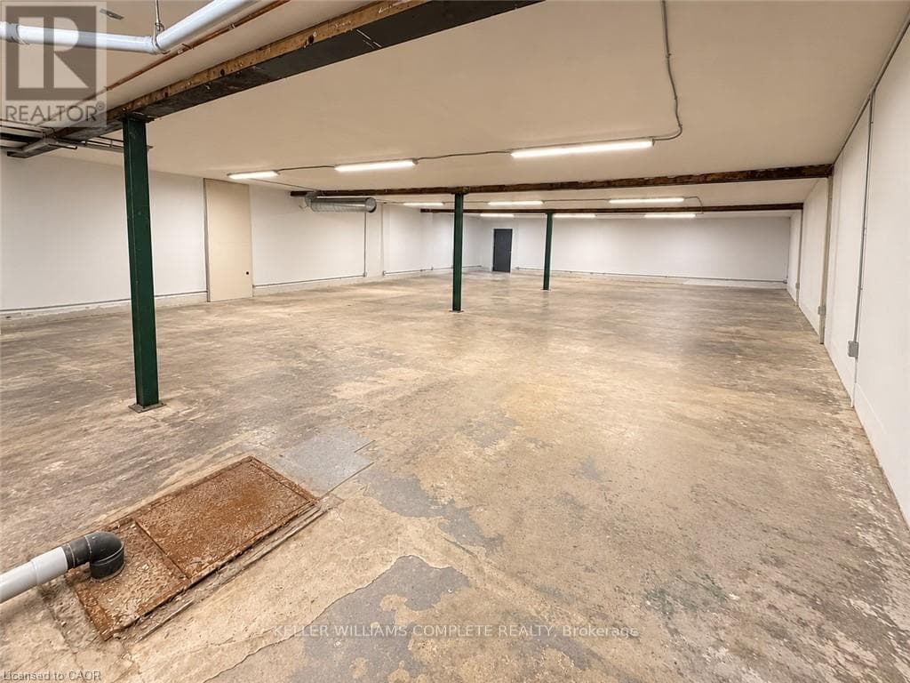 Retail at 4949 VICTORIA Avenue, Niagara Falls (Cherrywood), Ontario - Photo 8 - RE/MAX Garden City Realty