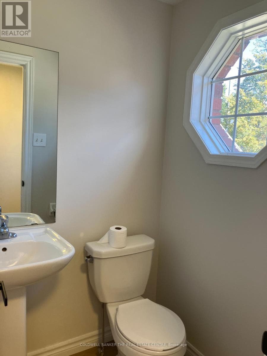 Single Family at 141 Black Cherry Crescent, Barrie (Holly), Ontario - Photo 6 - RE/MAX Garden City Realty