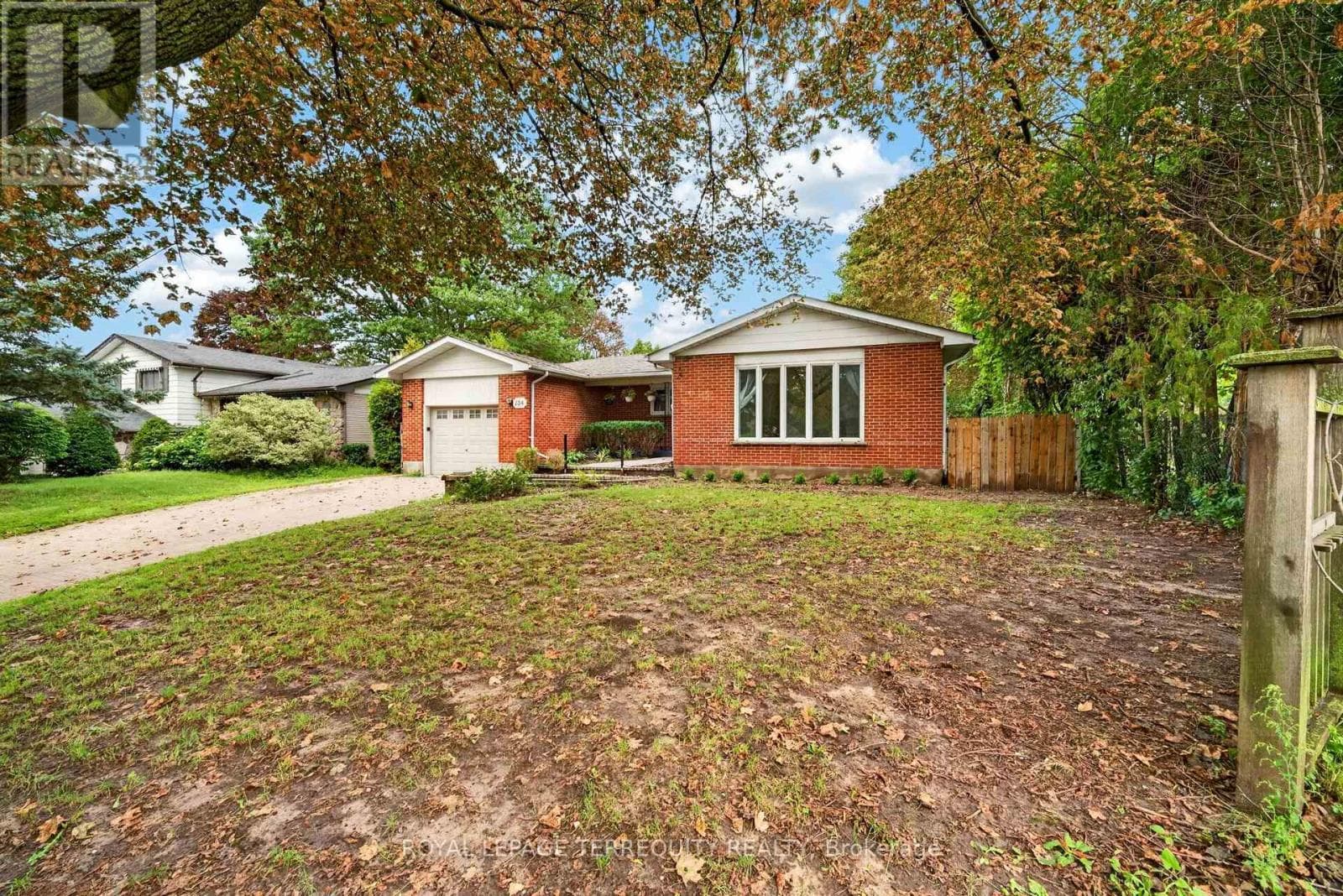 Single Family at 134 Switzer Drive, Oshawa (Centennial), Ontario - Photo 3 - RE/MAX Garden City Realty