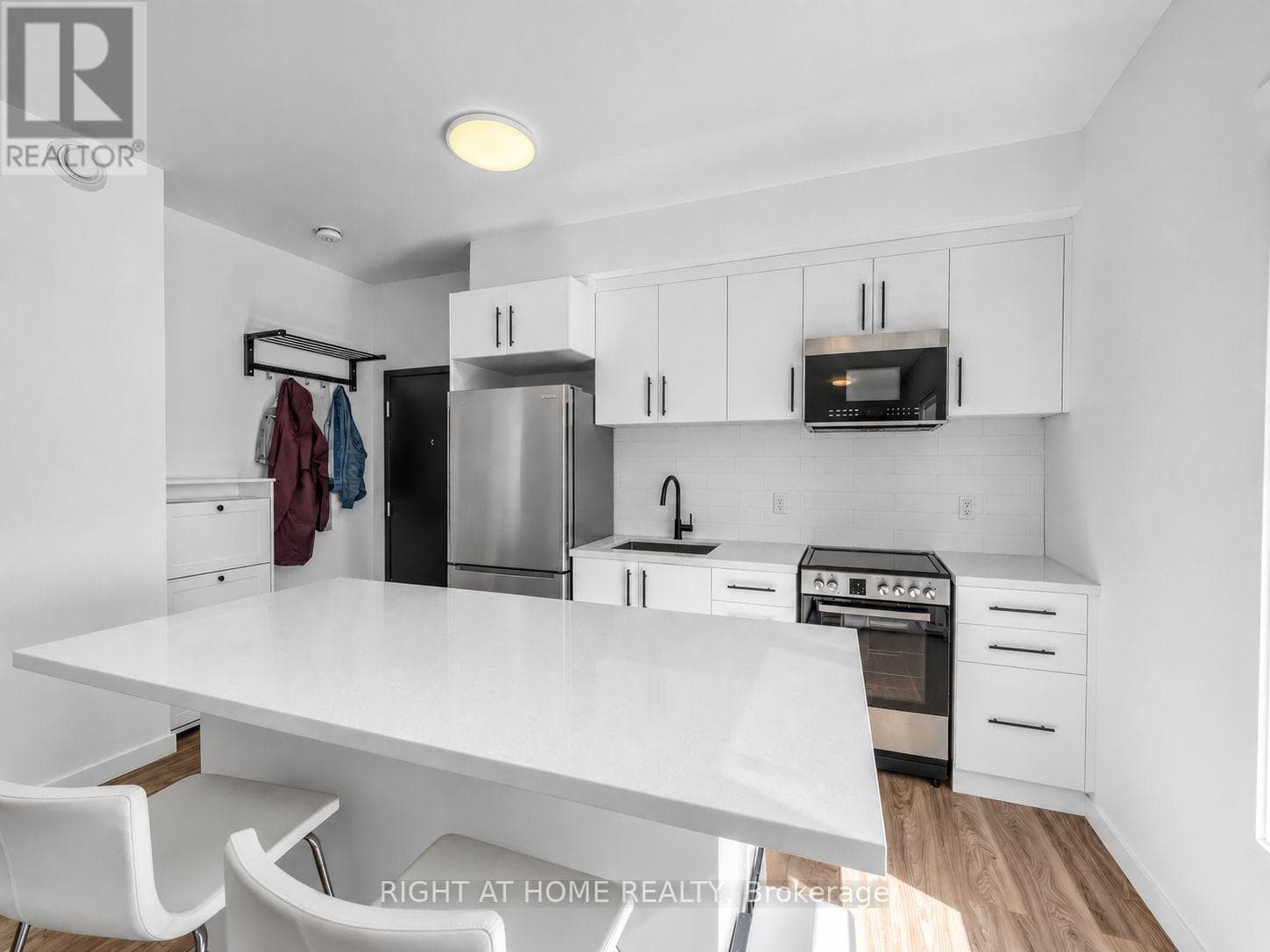 Single Family at 9- 148 Glenlake Avenue, Toronto (High Park North), Ontario - Photo 2 - RE/MAX Garden City Realty