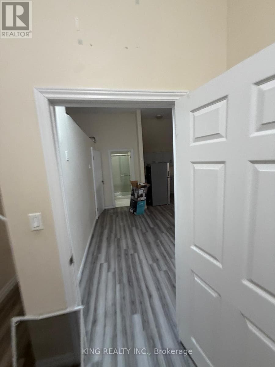 Multi-family at UPPER- 544 Dundas Street, London East (East F), Ontario - Photo 6 - RE/MAX Garden City Realty