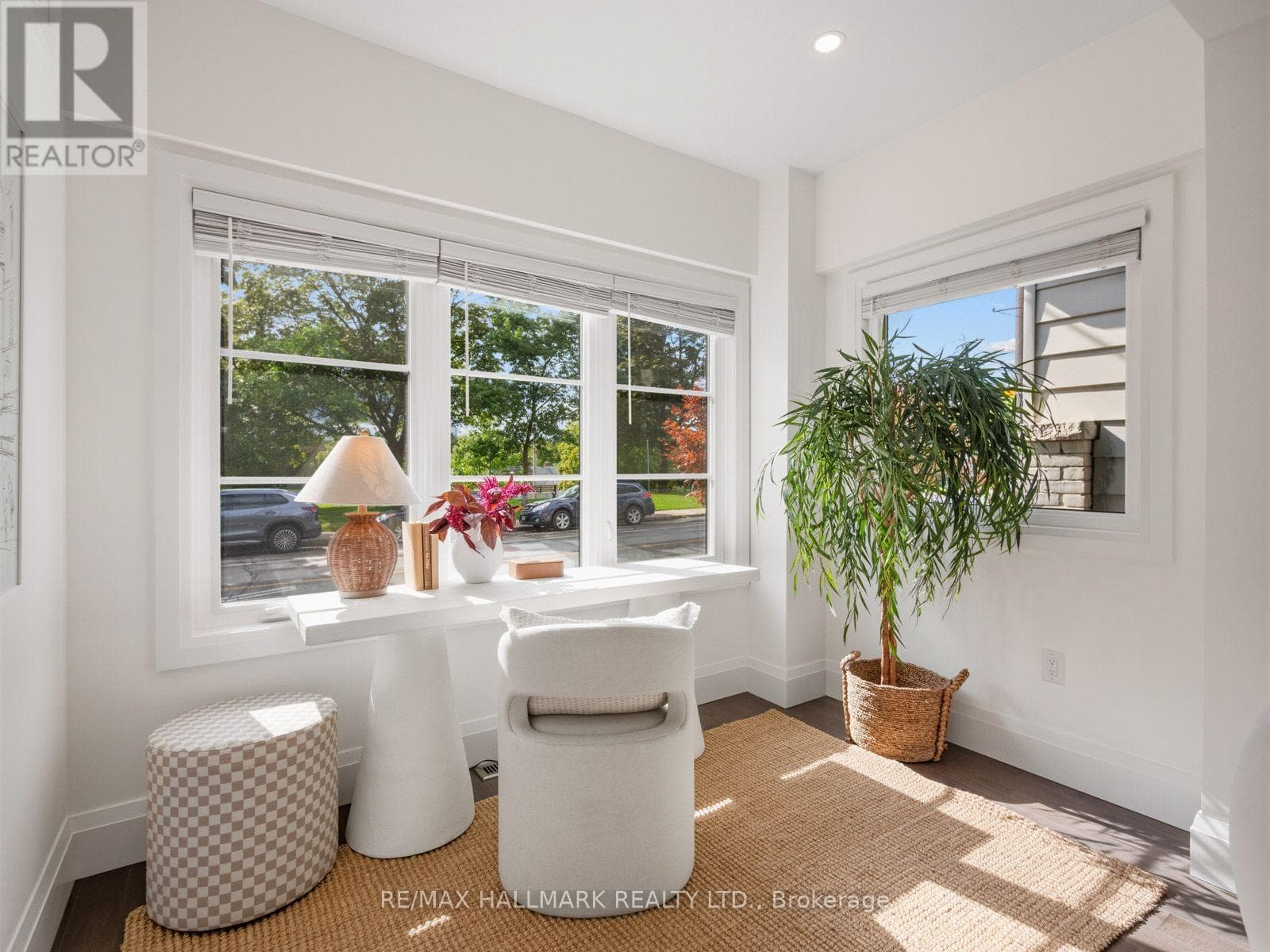 Single Family at 189 Greenwood Avenue, Toronto (Greenwood-Coxwell), Ontario - Photo 6 - RE/MAX Garden City Realty